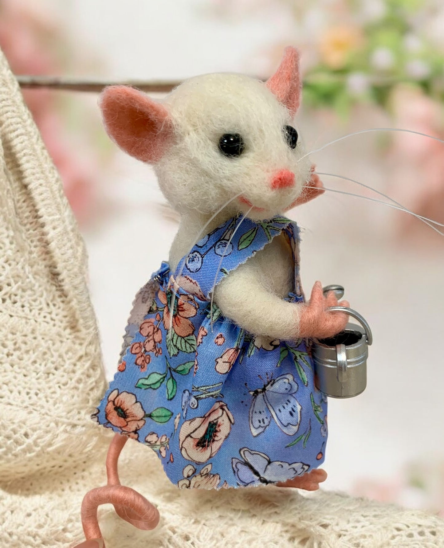 Handmade Felt Mouse in Summer Dress – Soft Wool Mouse Figurine