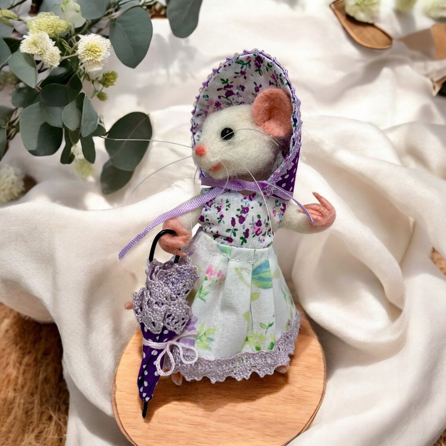 Victorian Lady Mouse with Baby – Handmade Needle-Felted Collectible Art Doll