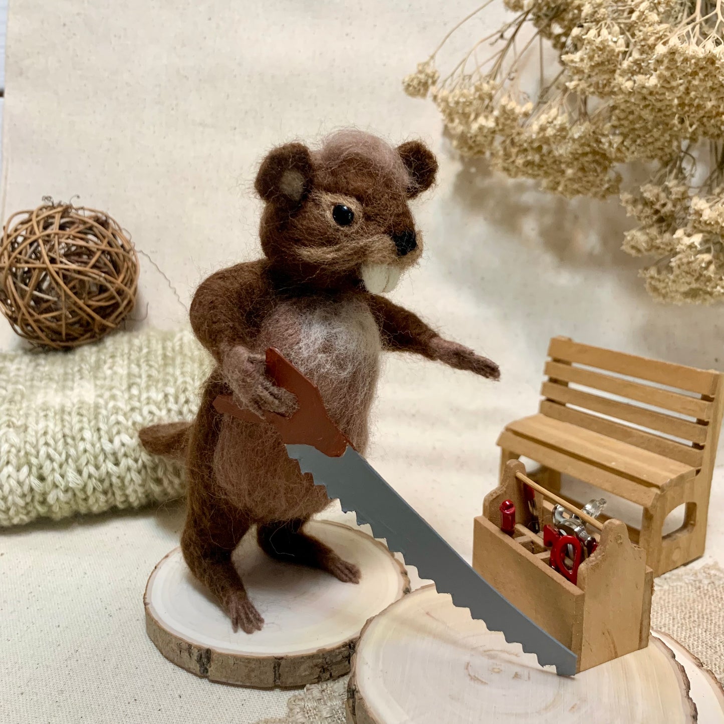 Needle Felted Beaver – Handmade Wool Animal – Bucky the Beaver Woodland Decor – Cute Felt Animal Figurine Gift