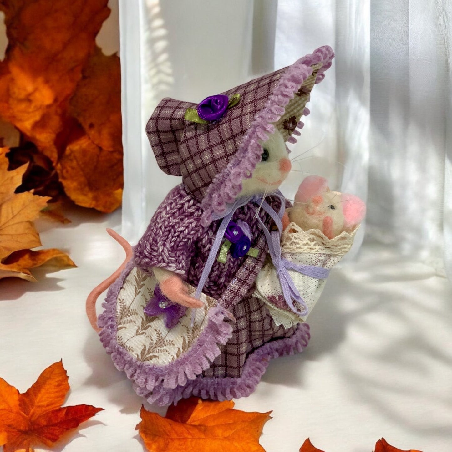 Victorian Lady Mouse with Baby – Handmade Needle-Felted Collectible Art Doll