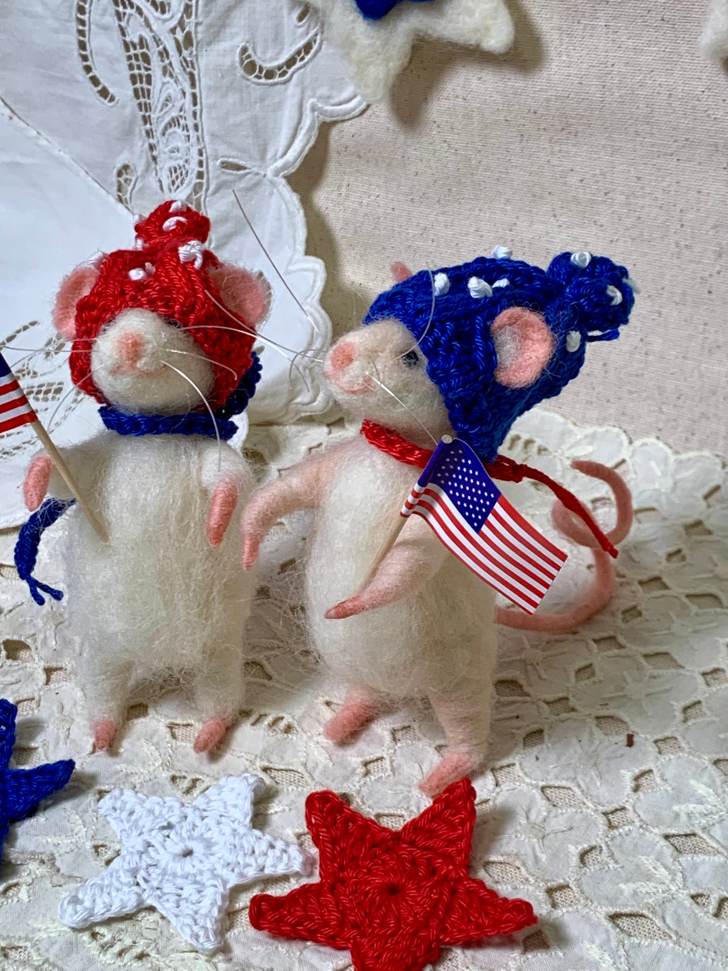 Needle Felted Patriotic Mouse – Handmade Wool Mouse in Red, White & Blue – Fourth of July Decor, Americana Figurine, Mouse Art Doll