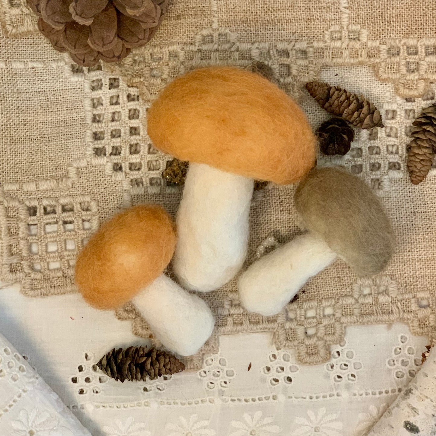 Needle Felted Orange Mushrooms – Magical Fairy Decor, Whimsical Woodland Art, Handmade Cottagecore Gifts, Ornaments Set of 3 Mushroom