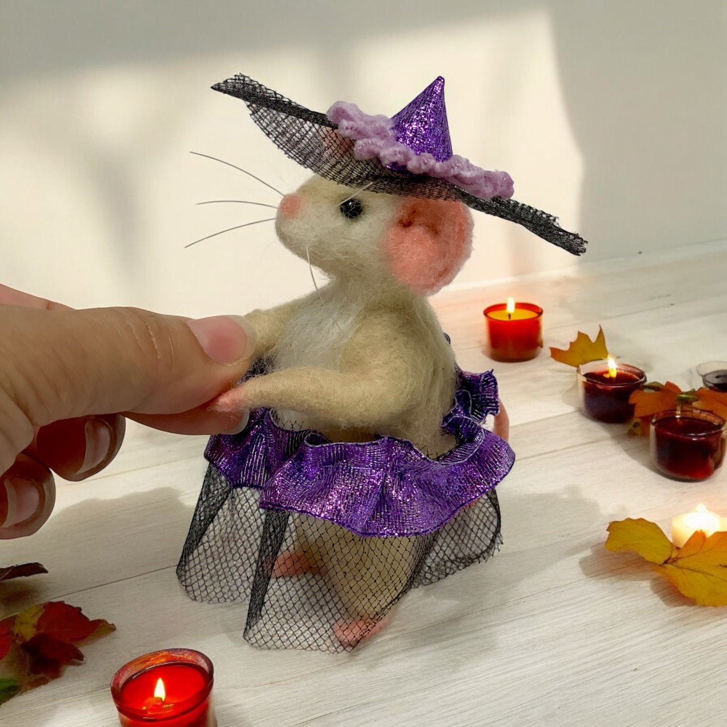 Needle-Felted Pippa the Witch Mouse – Handmade Natural Fiber Art Doll | Whimsical Woodland Decor Collectible Dressed Figurine