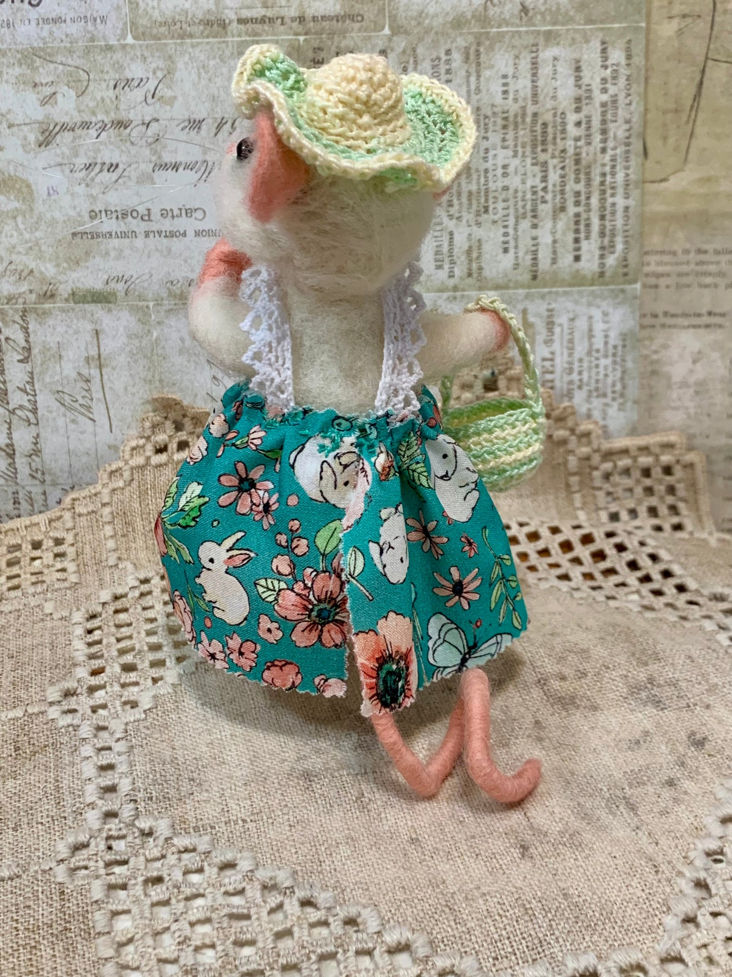 Sunshine Mouse – Needle Felted Mouse Doll – Whimsical Summer Decor