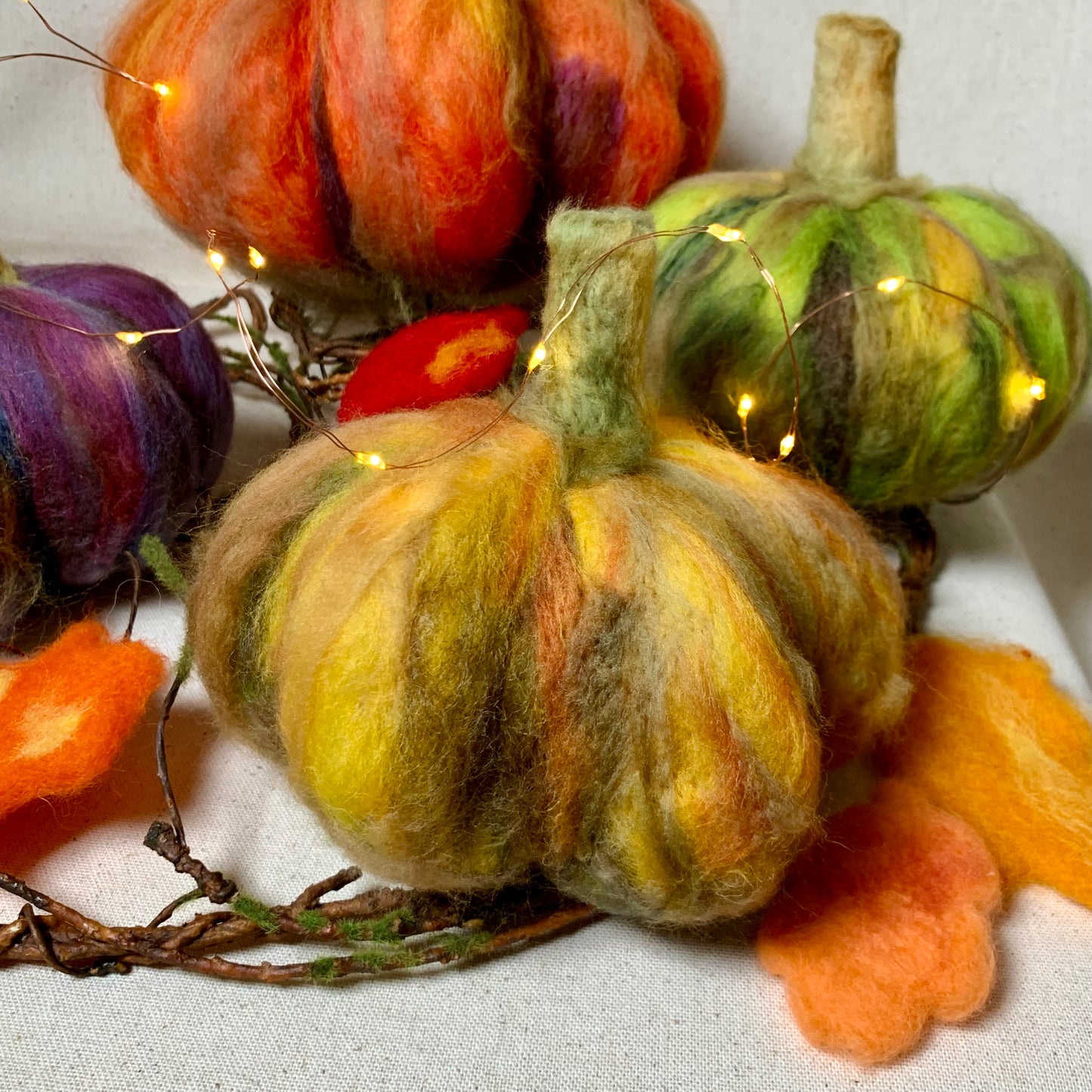 Large Needle Felted Pumpkin Set – Handmade Wool Fall Display, Rustic Autumn Decor, Custom Pumpkin Centerpiece, Harvest Table Decor