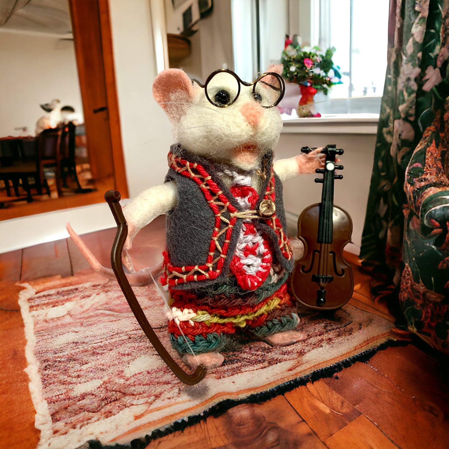 Mr. Mouser Needle-Felted Mouse – Handmade Wool Mouse Figurine – Unique Birthday Gift, Cute Farmhouse Animal Decor, Collector’s Plush