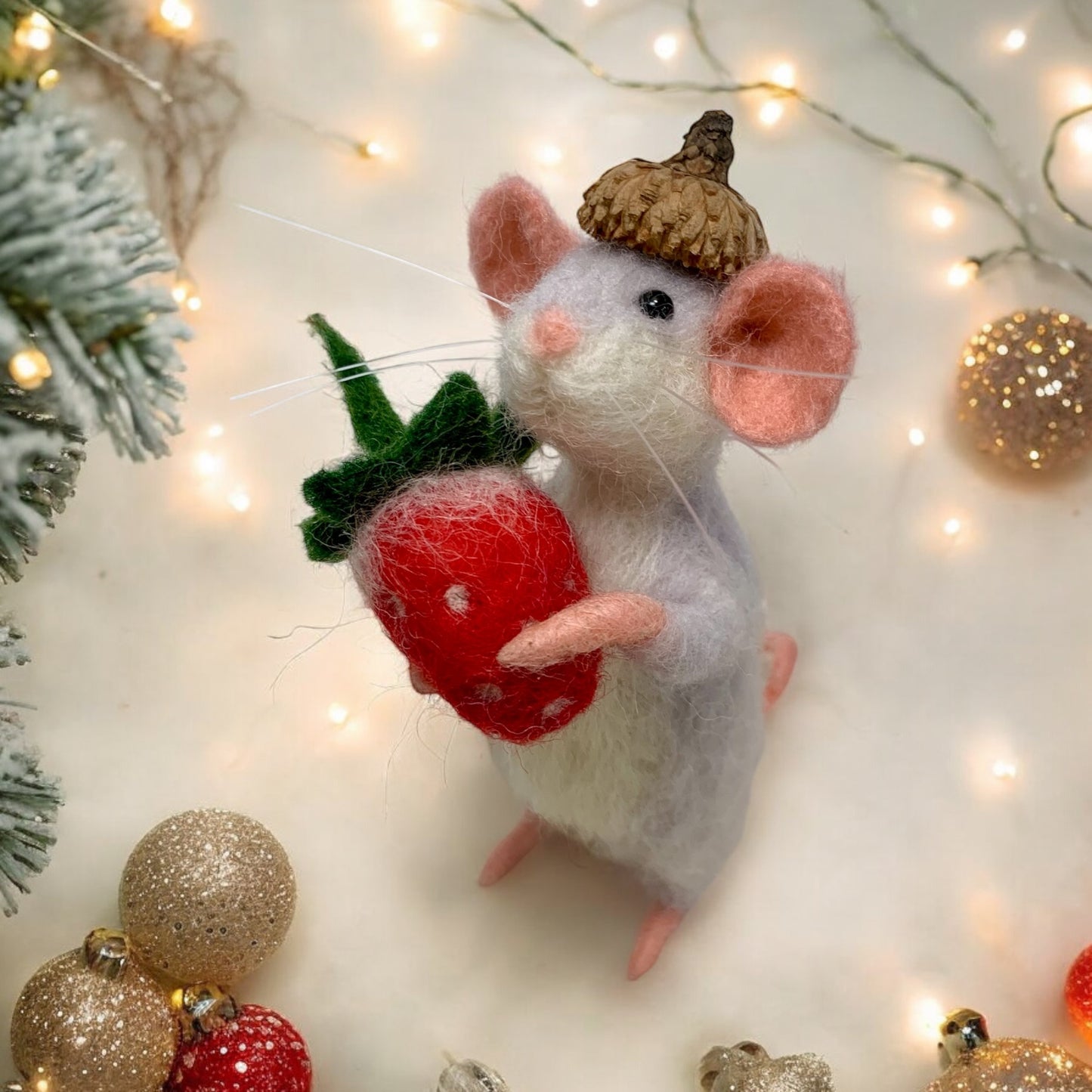 Needle-Felted Mouse with Strawberry – Handmade Natural Fiber Art Doll | Whimsical Woodland Decor Collectible Dressed Figurine