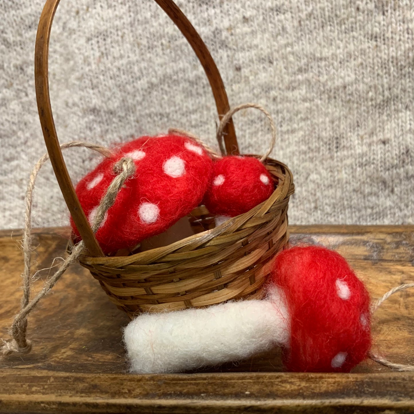 Needle Felted Toadstool Mushrooms – Magical Fairy Decor, Whimsical Woodland Art, Handmade Cottagecore Gifts, Ornaments Set of 3 Mushroom