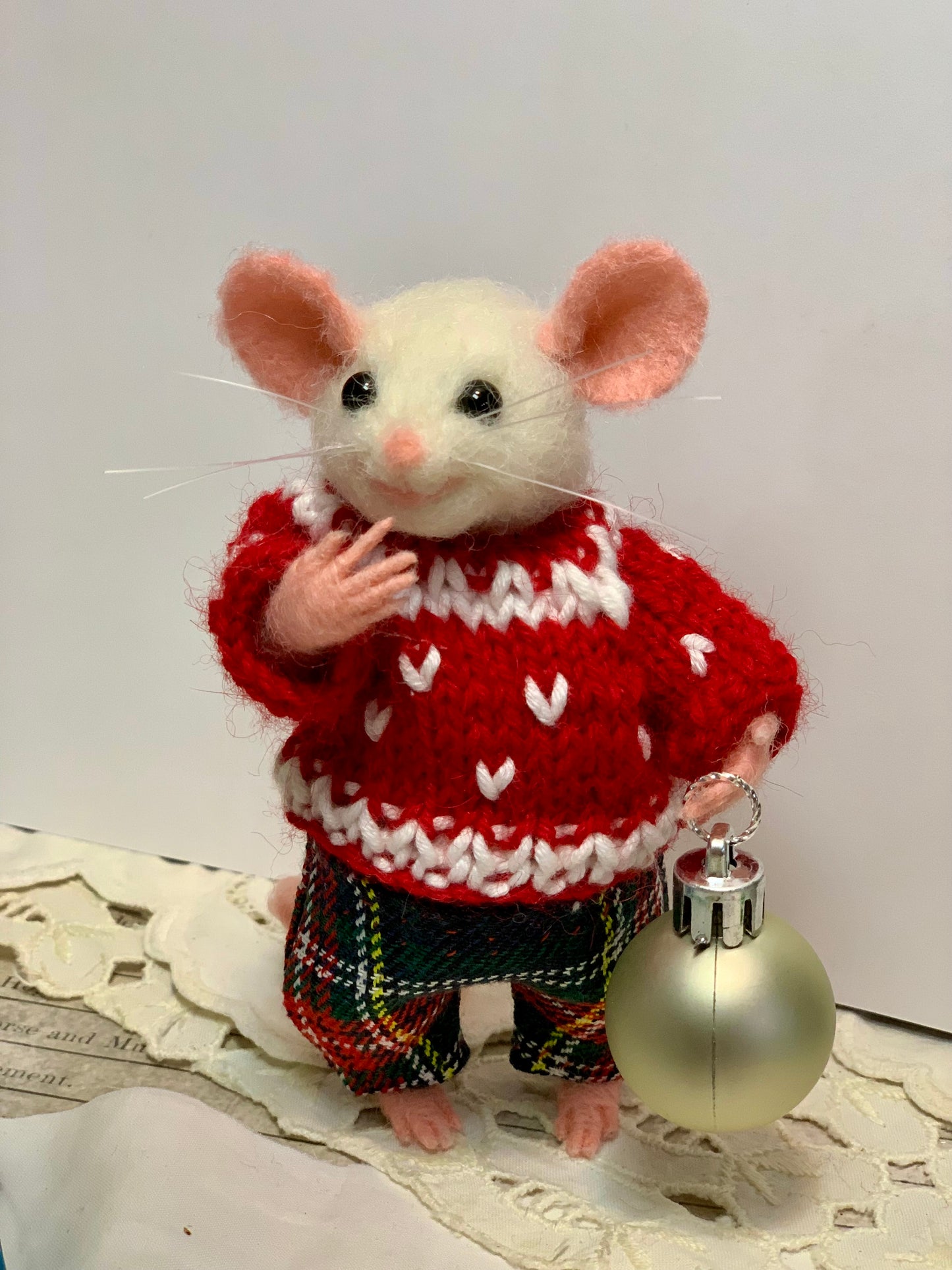 Leo the Needle Felted Mouse | Handmade Wool Animal Toy | Cute Mouse Figurine | Pet Lover Gift | Whimsical Home Decor Christmas Ornament