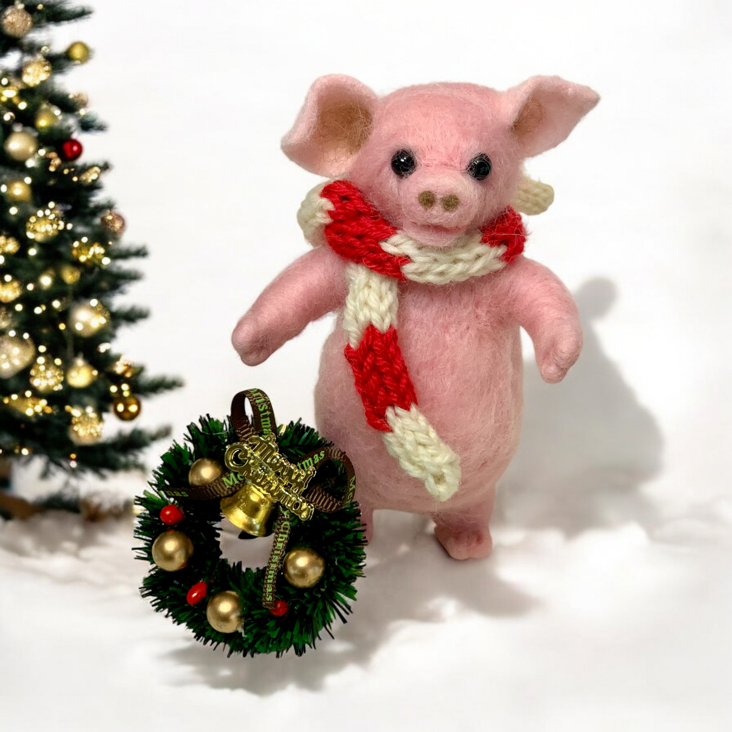 Needle Felted Pig | Handmade Wool Piggy Toy | Cute Farm Animal Figurine | Pig Lovers Gift | Rustic Home Decor Christmas Ornament with Wreath