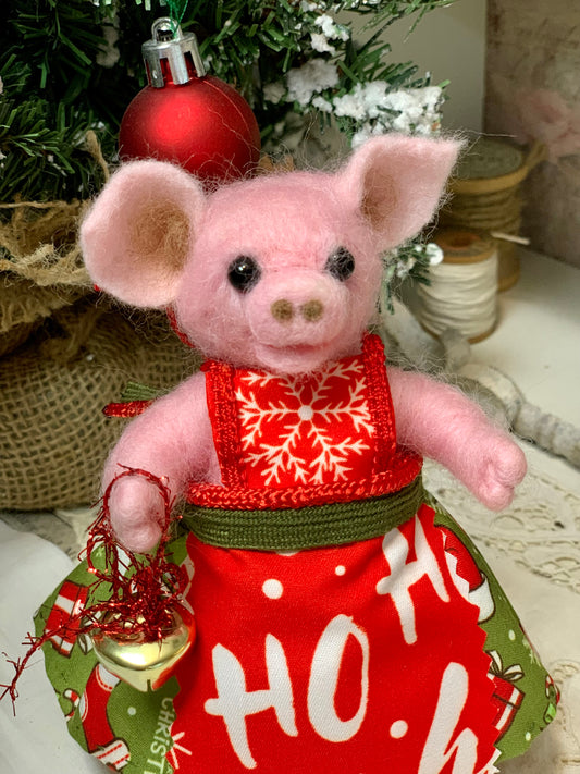 Needle Felted Christmas Pig Girl in Festive Outfit | Handmade Wool Toy | Cute Piggy Doll | Holiday Gift | Nursery Decor | OOAK Handmade Holiday Gift