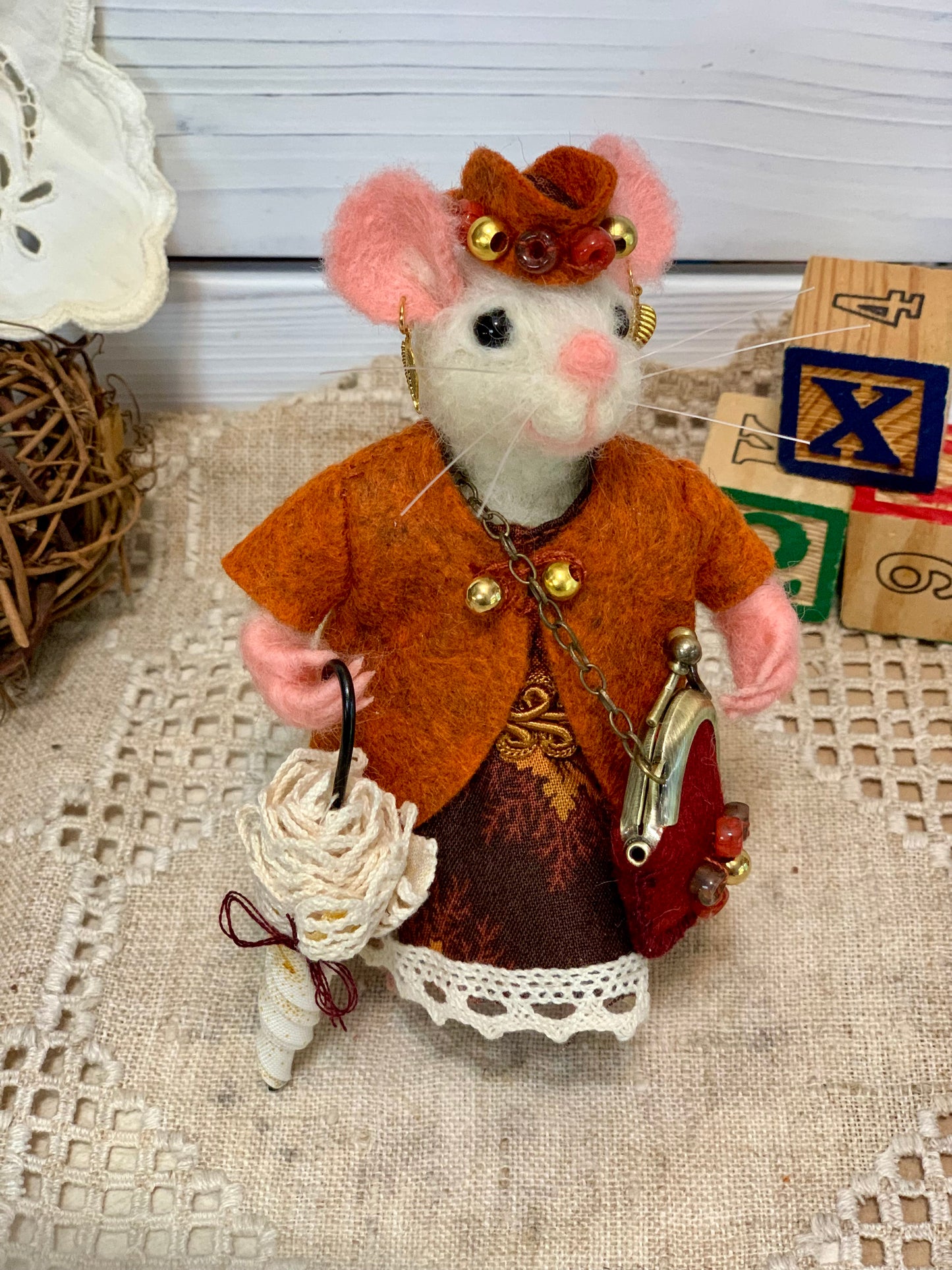 Autumn the Mouse – OOAK Needle Felted Natural Fiber Doll | Handmade Art Doll