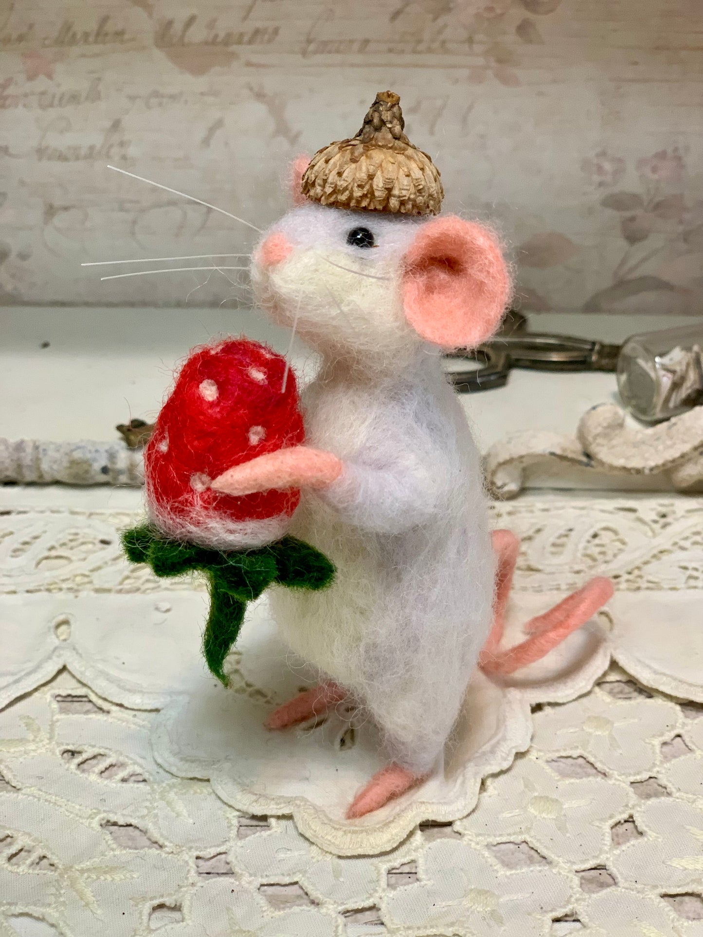 Needle-Felted Mouse with Strawberry – Handmade Natural Fiber Art Doll | Whimsical Woodland Decor Collectible Dressed Figurine