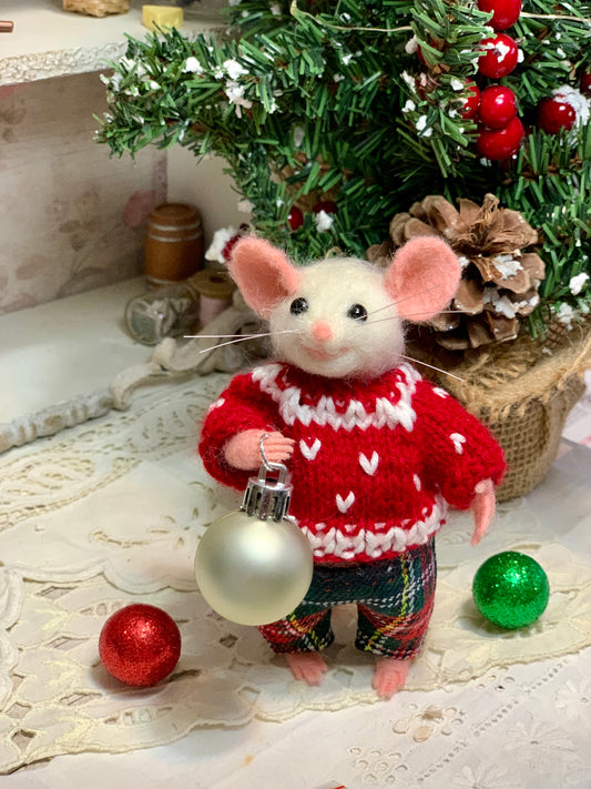 Leo the Needle Felted Mouse | Handmade Wool Animal Toy | Cute Mouse Figurine | Pet Lover Gift | Whimsical Home Decor Christmas Ornament