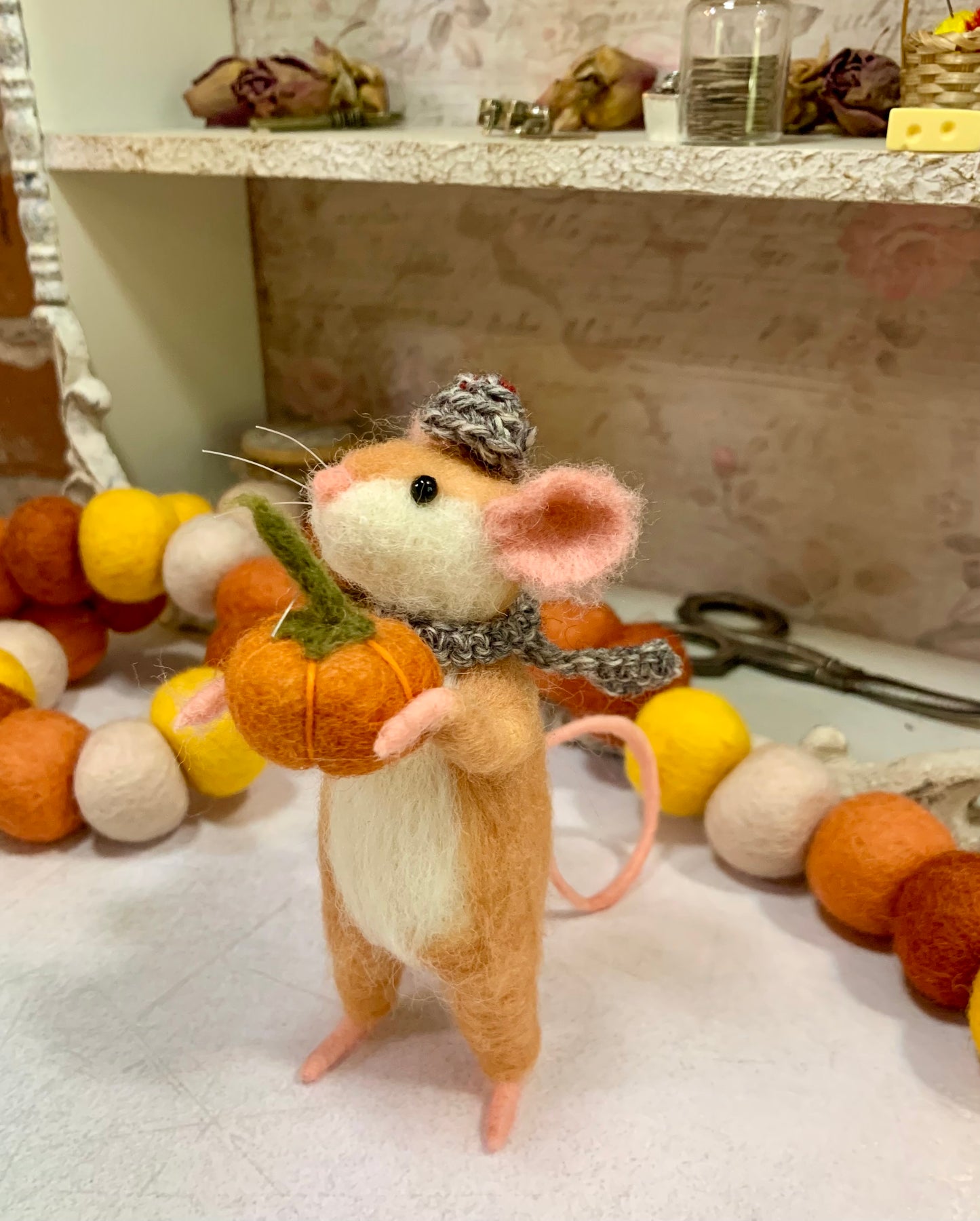 Needle-Felted Pip the Mouse – Handmade Natural Fiber Art Doll | Whimsical Woodland Decor Collectible Dressed Figurine