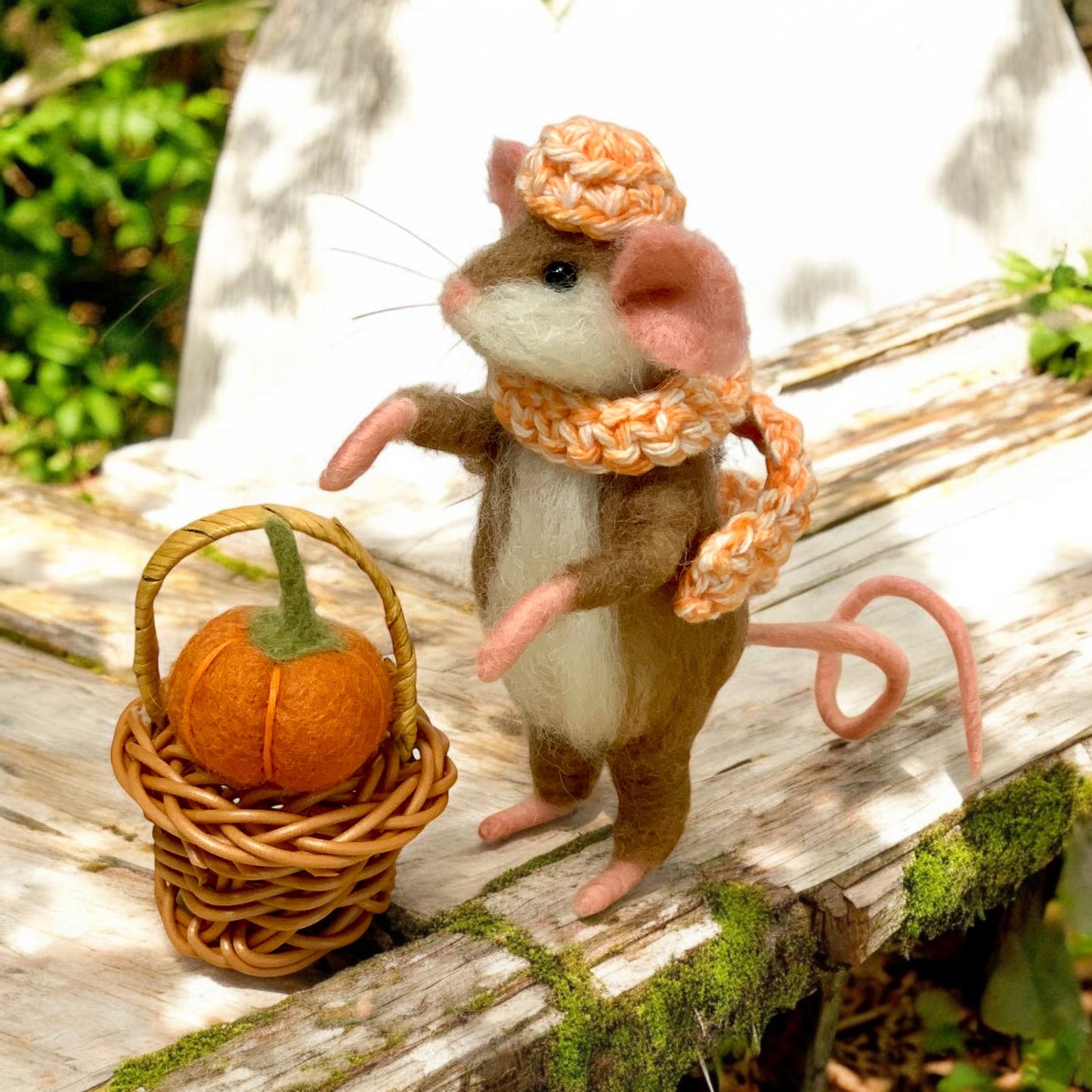 Needle-Felted Pip the Mouse – Handmade Natural Fiber Art Doll | Whimsical Woodland Decor Collectible Dressed Figurine