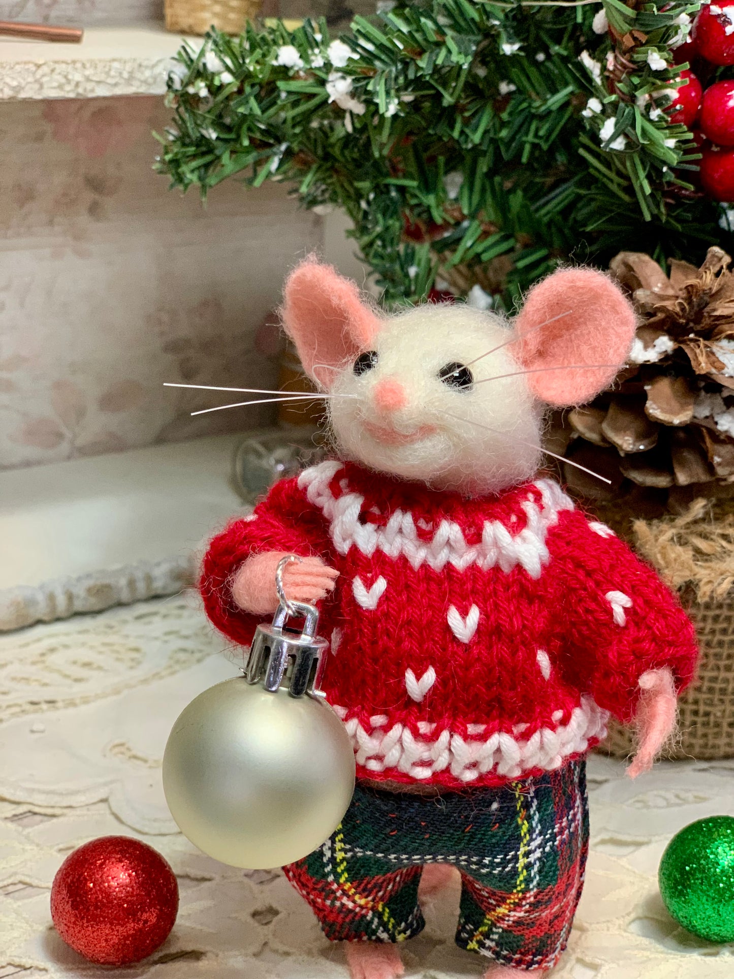 Leo the Needle Felted Mouse | Handmade Wool Animal Toy | Cute Mouse Figurine | Pet Lover Gift | Whimsical Home Decor Christmas Ornament