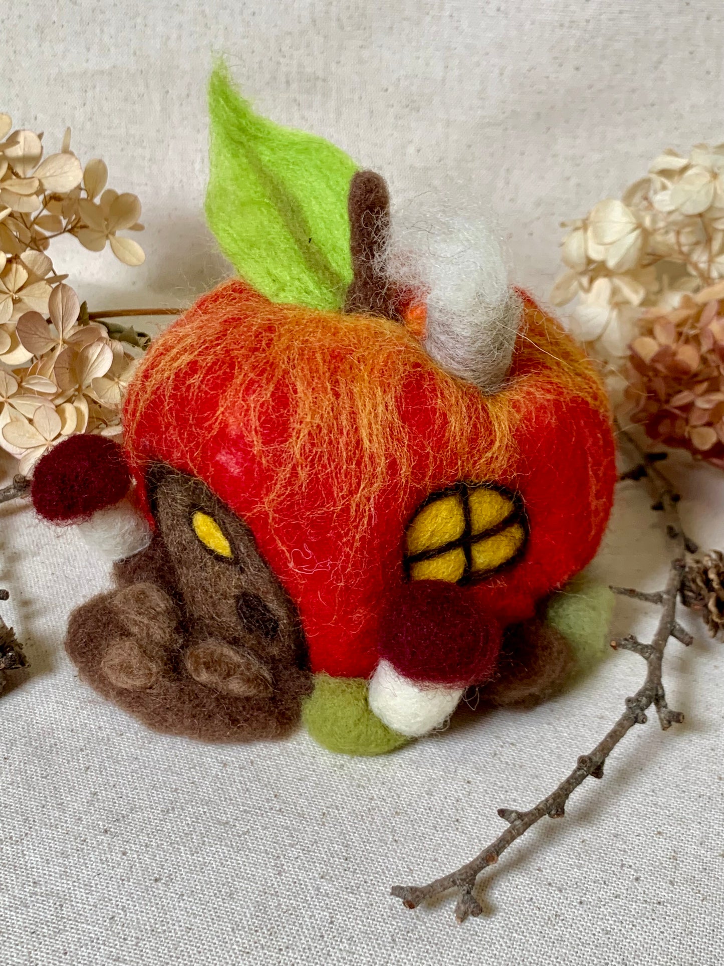 Needle Felt Apple Mouse House - Forest Decor – Handmade Woodland Waldorf Inspired Soft Sculpture