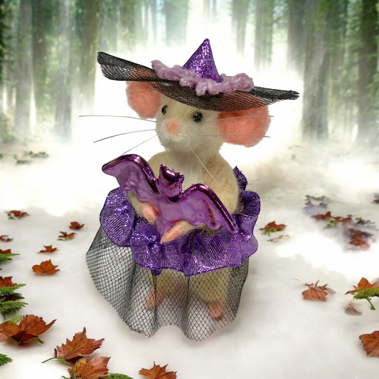 Needle-Felted Pippa the Witch Mouse – Handmade Natural Fiber Art Doll | Whimsical Woodland Decor Collectible Dressed Figurine