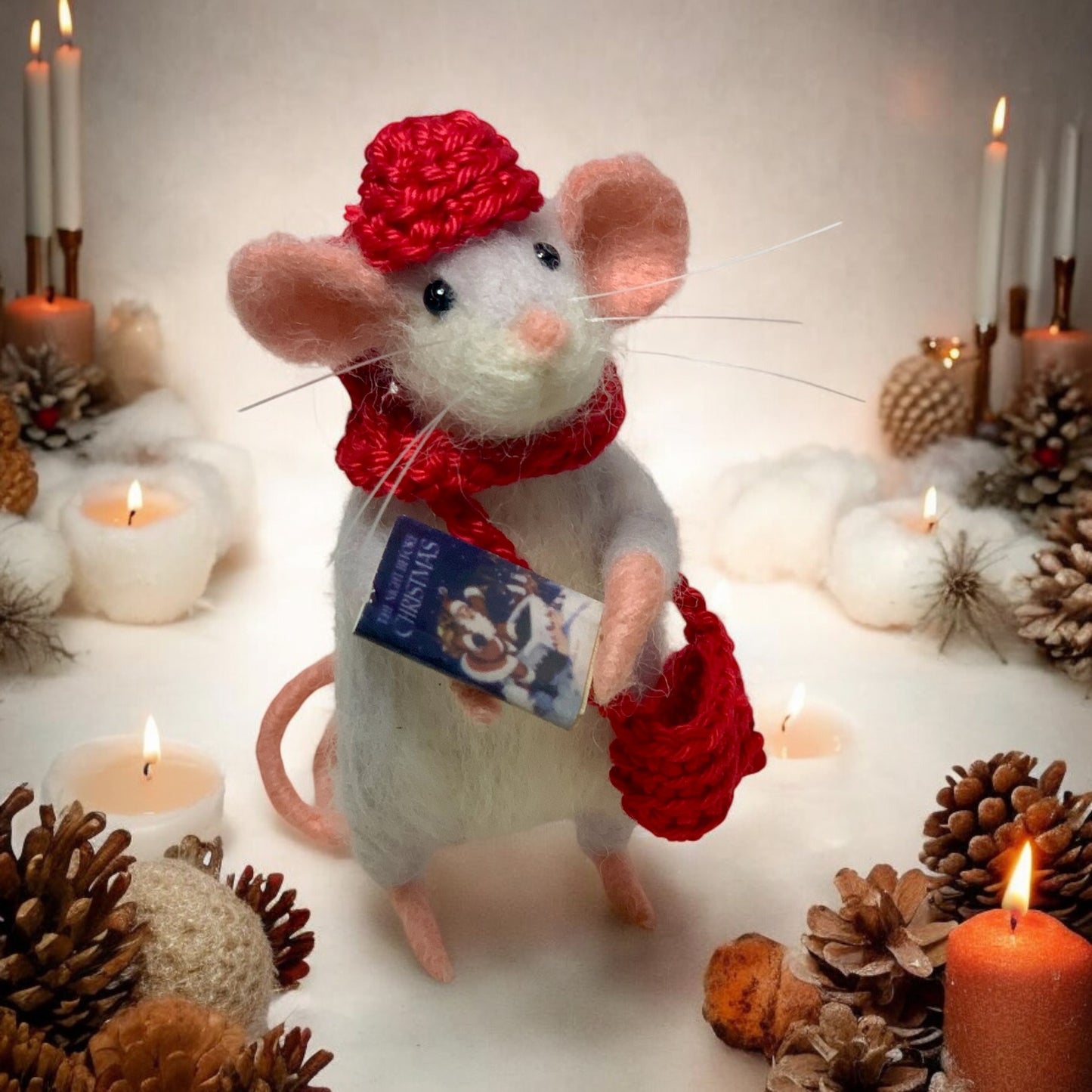 Needle-Felted Mouse with Book – Handmade Natural Fiber Art Doll | Whimsical Woodland Decor Collectible Dressed Figurine