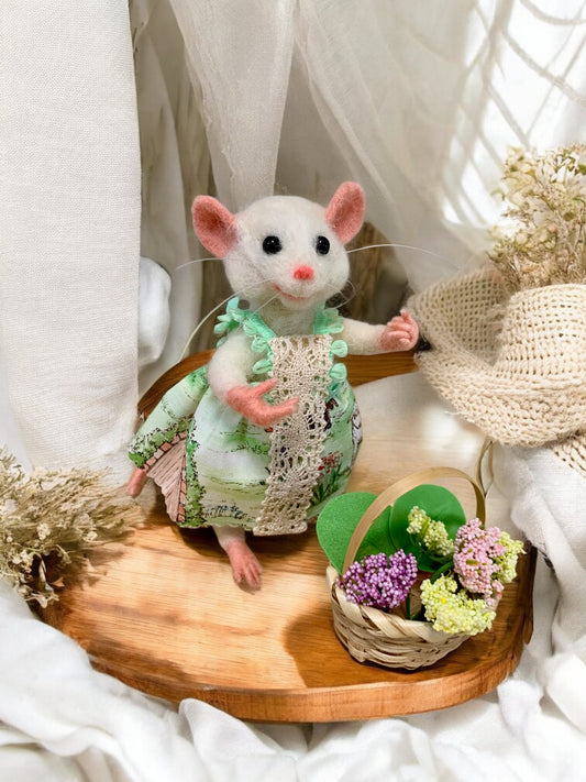 Needle Felted Mouse – Summer Garden Mouse Art Doll – Wool Collectible