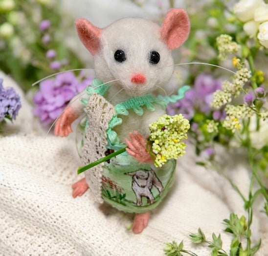 Needle Felted Mouse – Summer Garden Mouse Art Doll – Wool Collectible