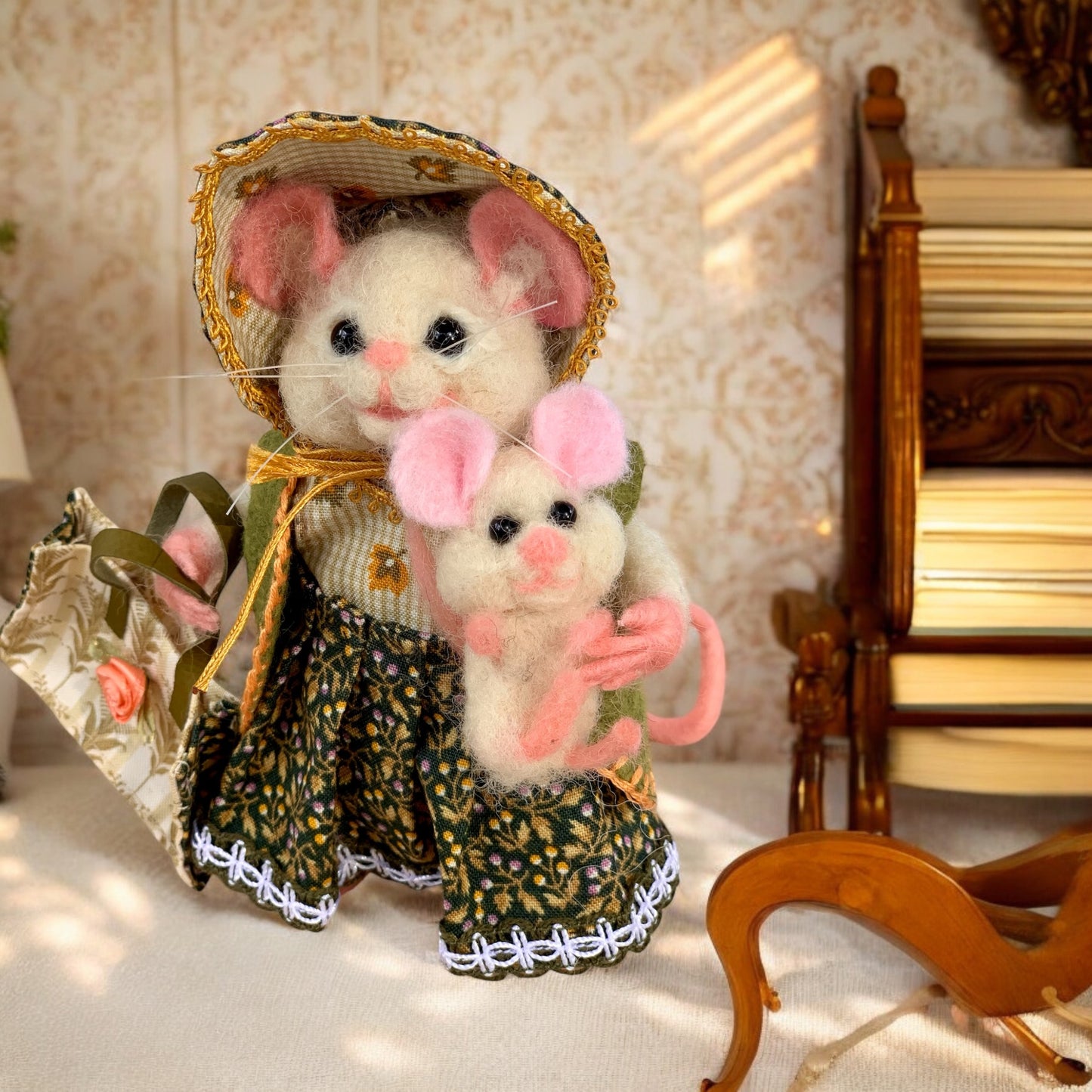 Victorian Lady Mouse with Baby – OOAK Needle Felted Collectible | Handmade Art Doll