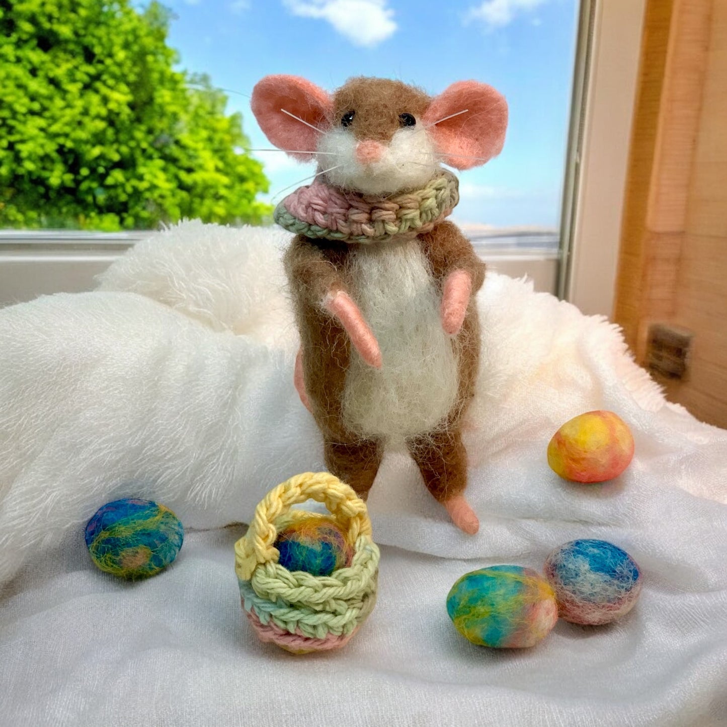 Needle-Felted Pip the Mouse – Handmade Easter Decoration | Natural Fiber Art Doll