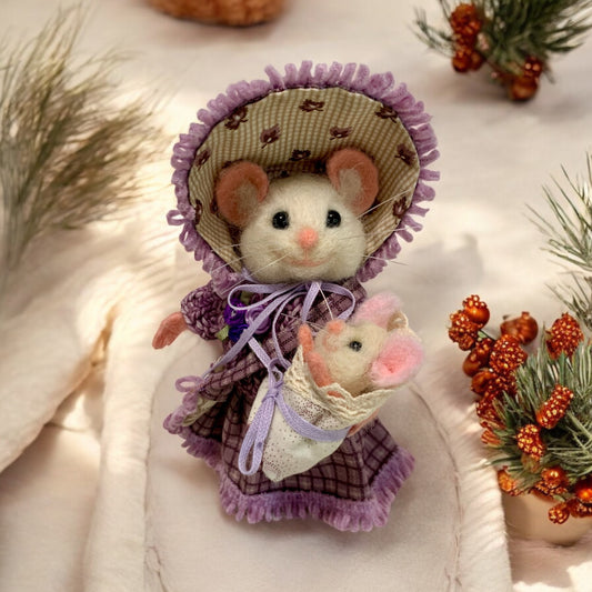 Victorian Lady Mouse with Baby – Handmade Needle-Felted Collectible Art Doll